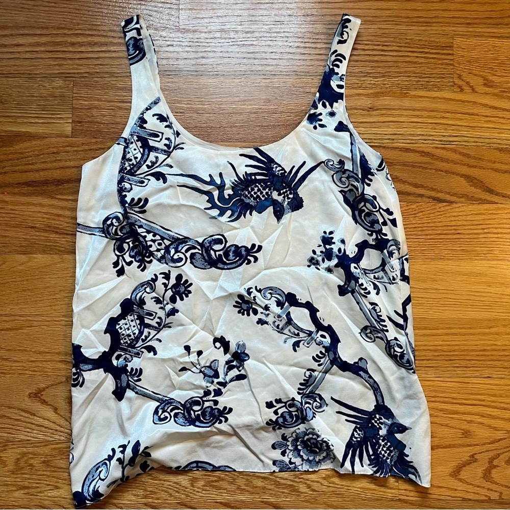 Elizabeth and James silk floral top size small